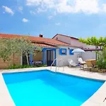 Hébergement de vacances House Franko Rakalj
