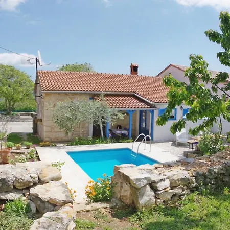 House Franko Hébergement de vacances Rakalj